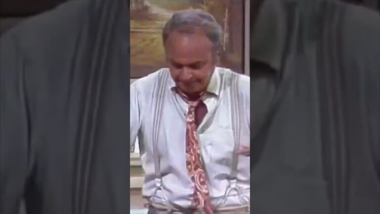 The absolute AUDACITY of the accusations happening during this throwback game night! 🤣 Watch the…