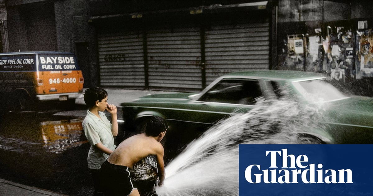 You can spray that again! New York drenched in colour – in pictures - The Guardian