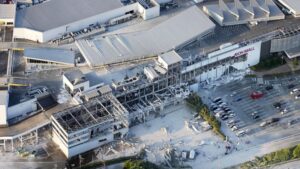 Live updates: Japan earthquake; Rescuers race to find survivors