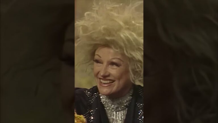 Milton Berle’s savage roast of Phyllis Diller! 🔥