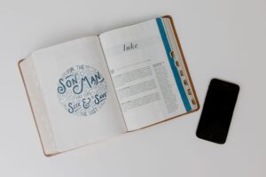 Best Order to Read the Bible for Beginners: Luke Wrote One